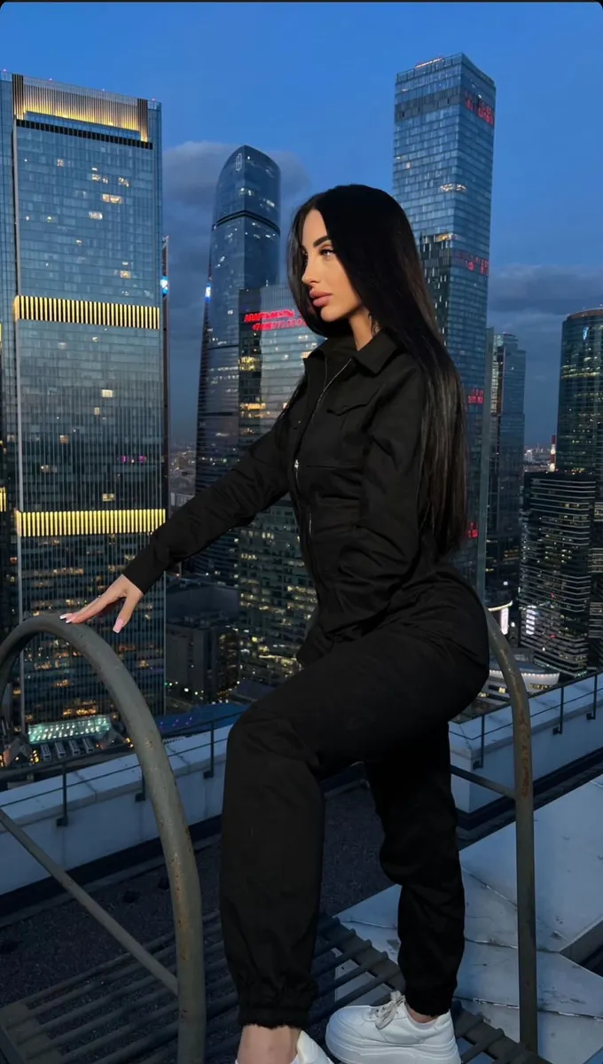 Аделина escort in Tyumen