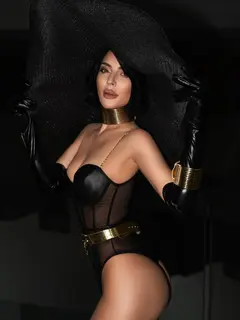 Алекса escort in Tyumen