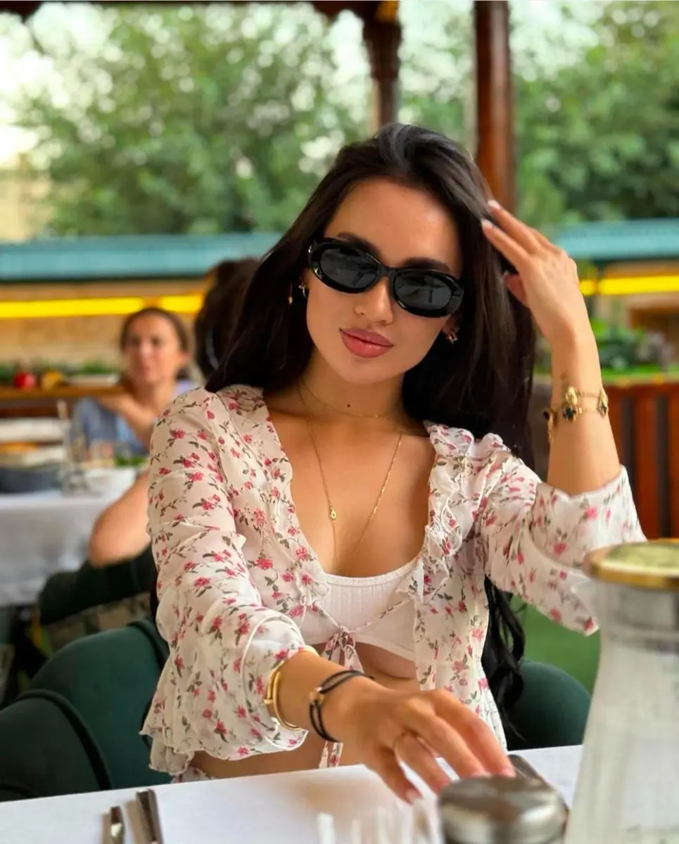 Алия escort in Tyumen