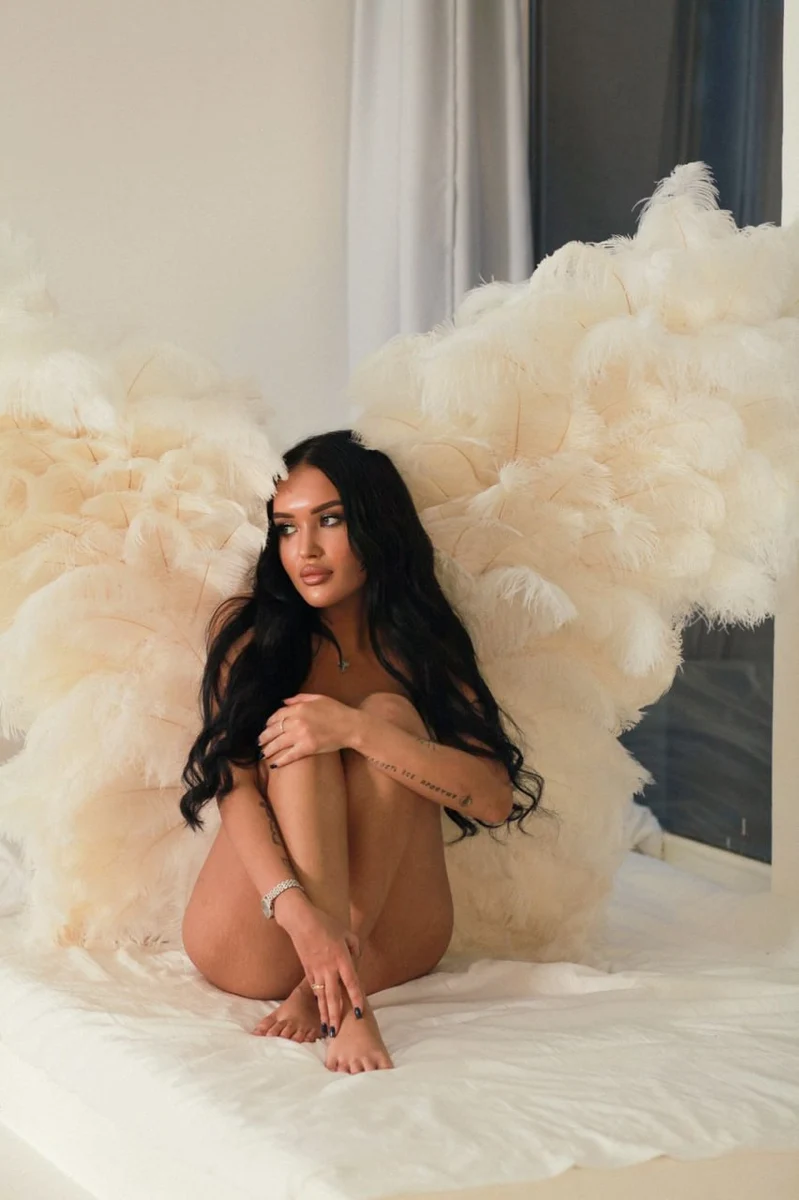 Алика escort in Tyumen