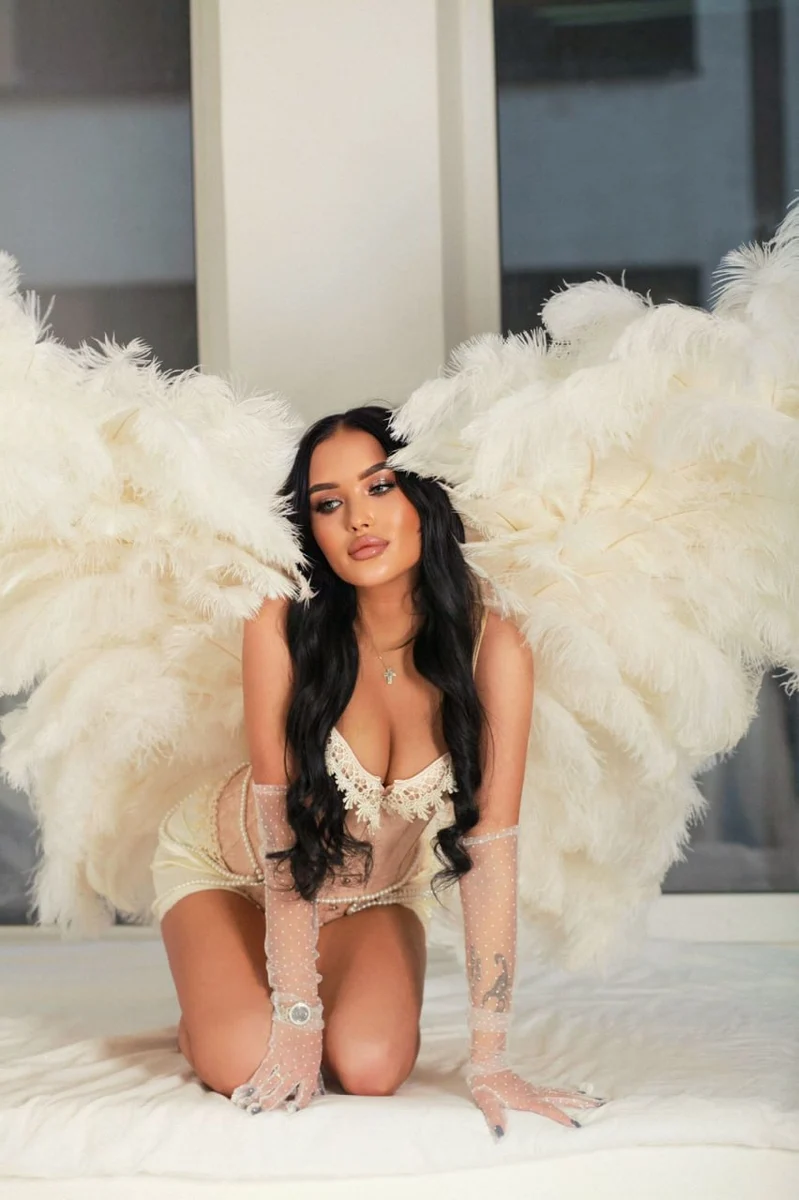 Алика escort in Tyumen