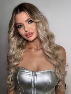 Алира escort in Tyumen