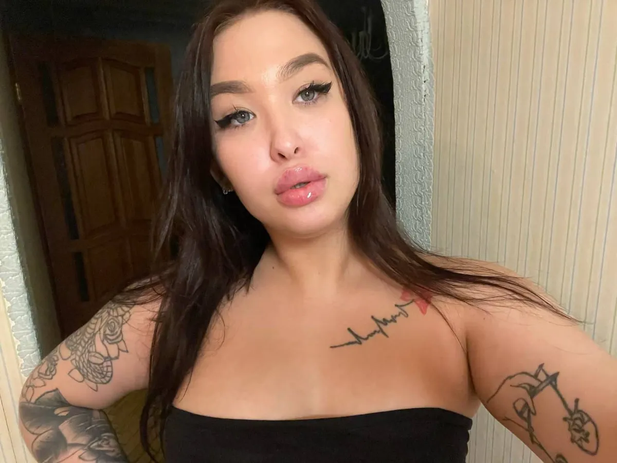 Яся escort in Tyumen