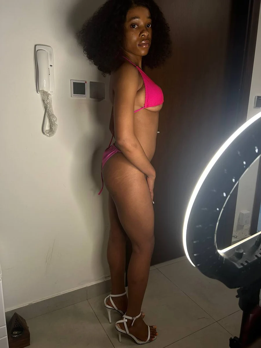 Бетти escort in Tyumen