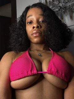 Бетти escort in Tyumen