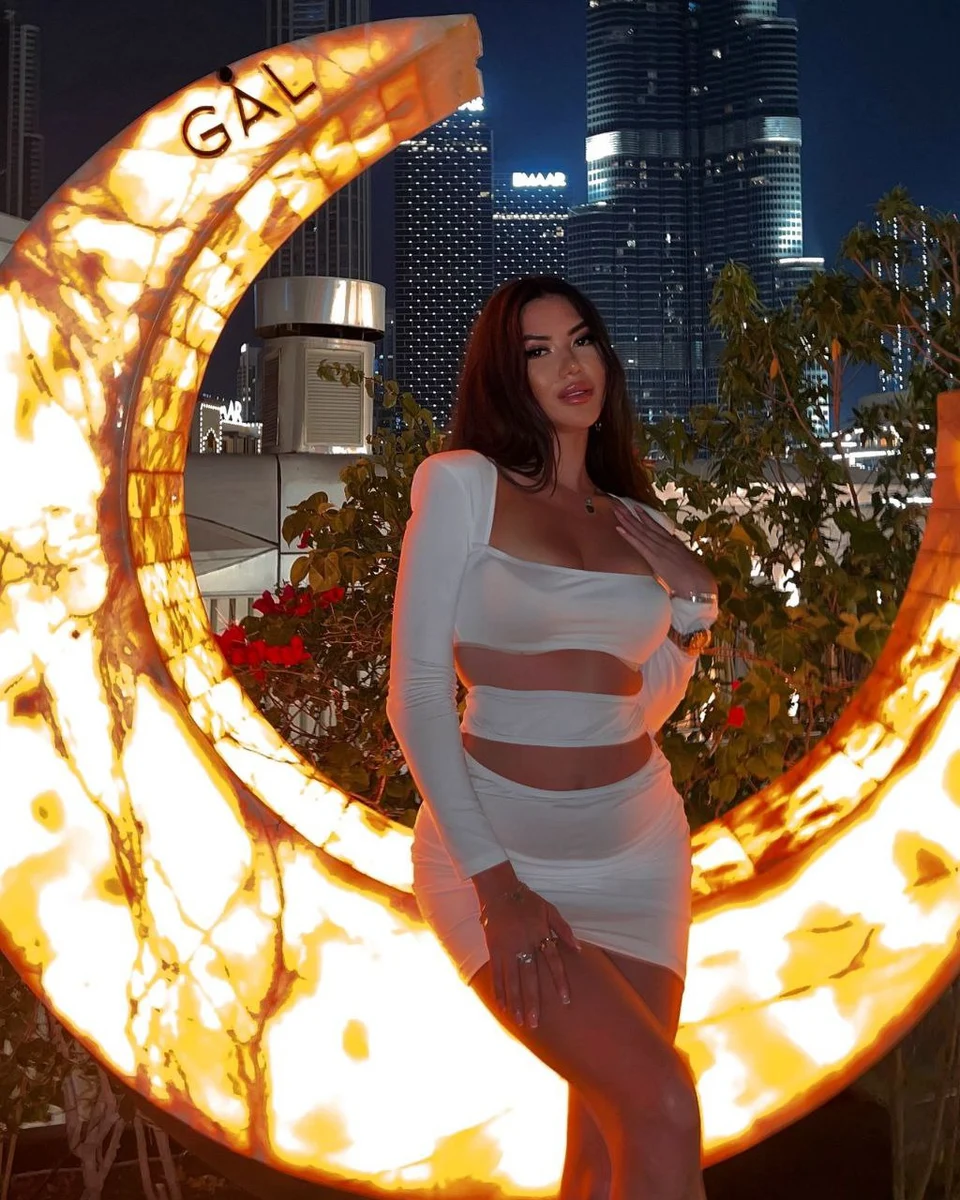 Диана escort in Tyumen