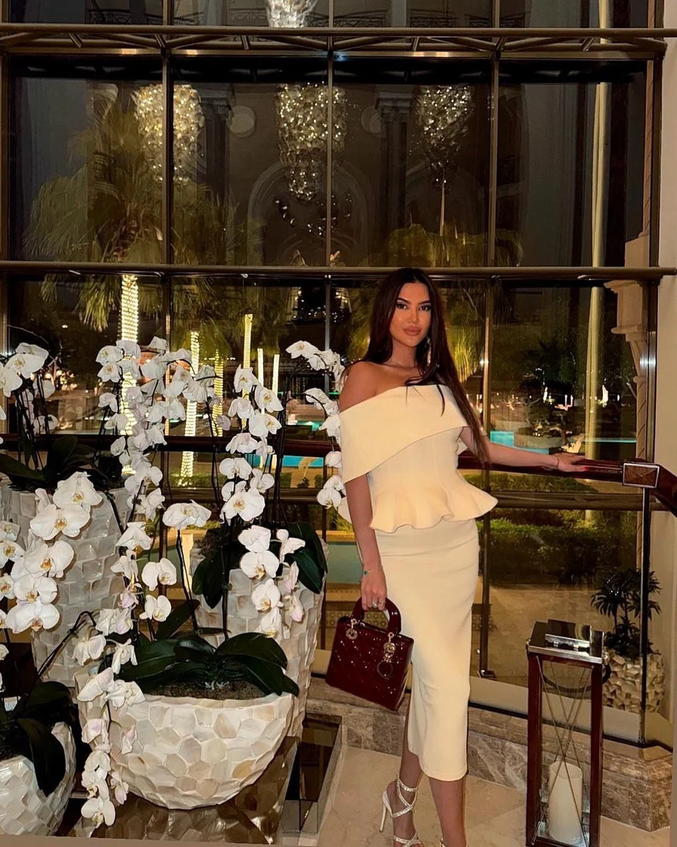 Диана escort in Tyumen