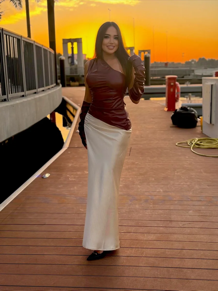 Дина escort in Tyumen