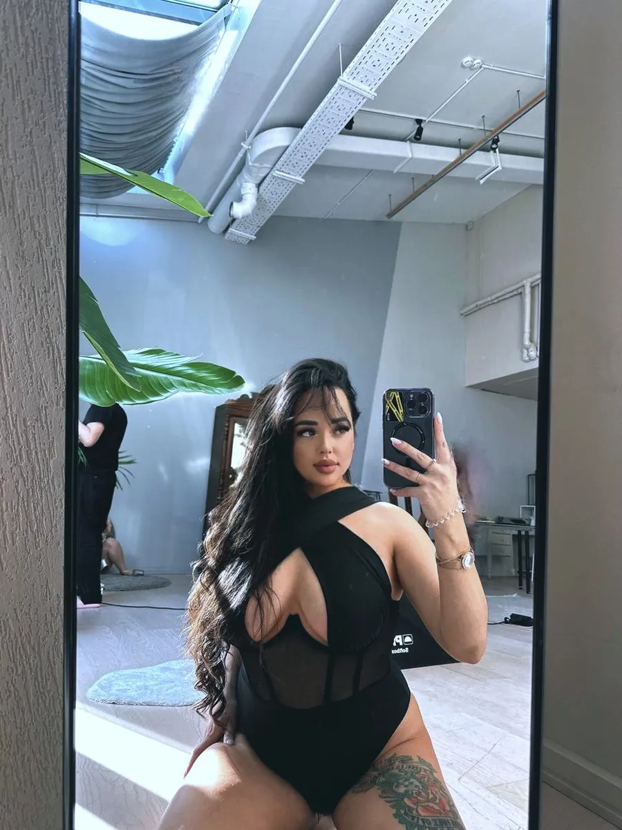 Эда escort in Tyumen