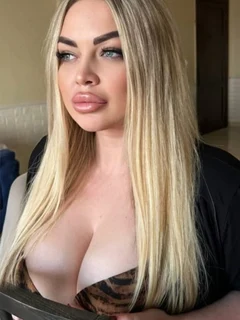 Инга escort in Tyumen