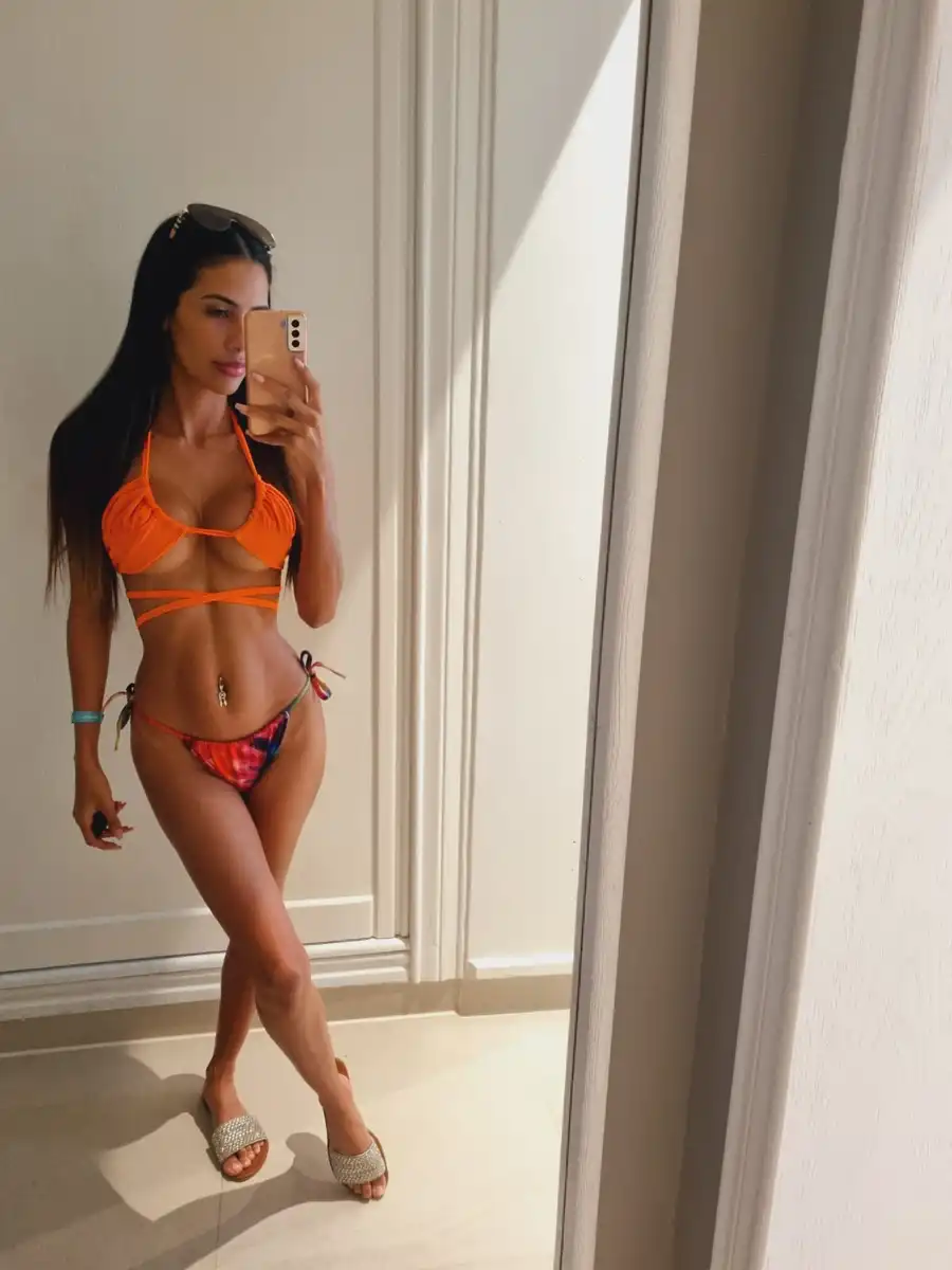 Иванна escort in Tyumen