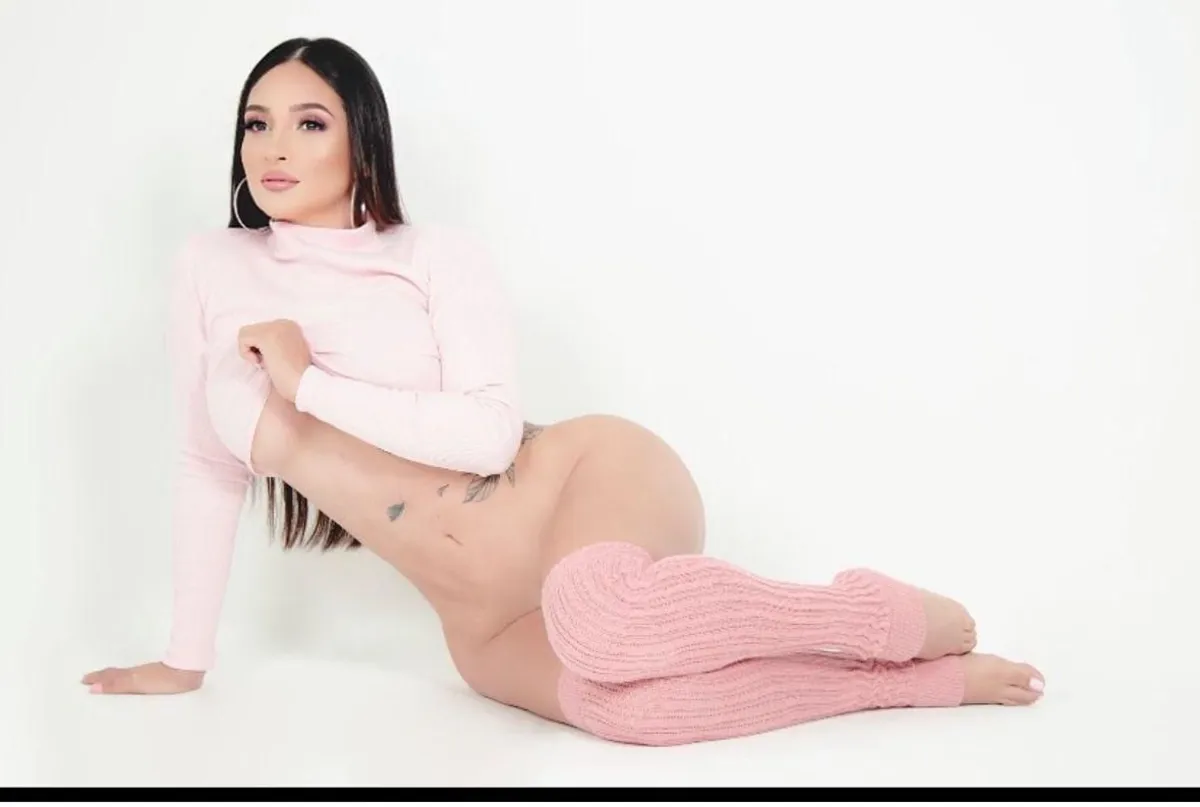 Камила escort in Tyumen