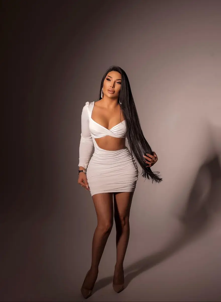 Камилла escort in Tyumen