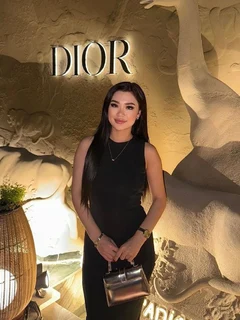 Карен escort in Tyumen