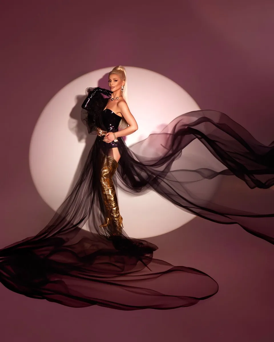 Кейла escort in Tyumen