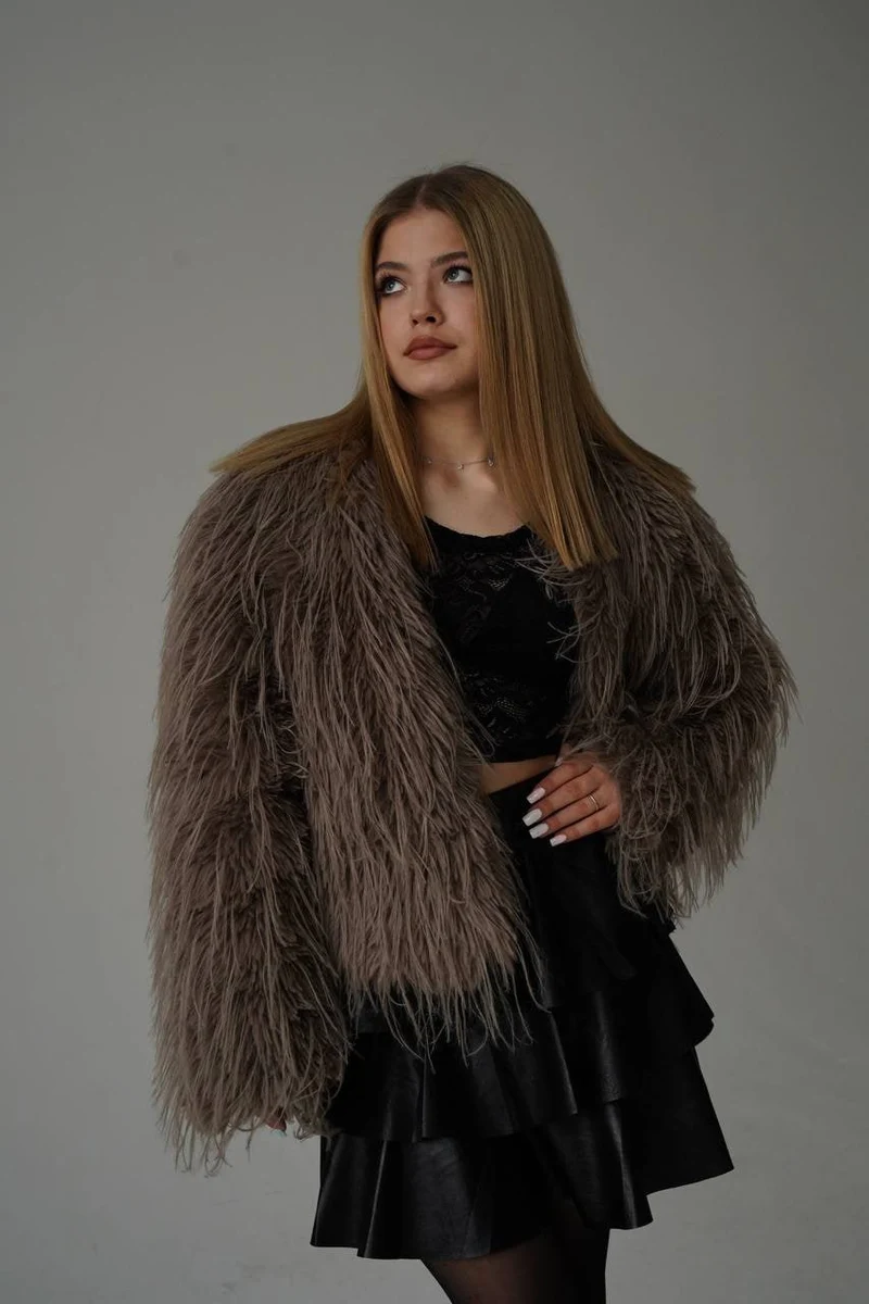 Кэролайн escort in Tyumen