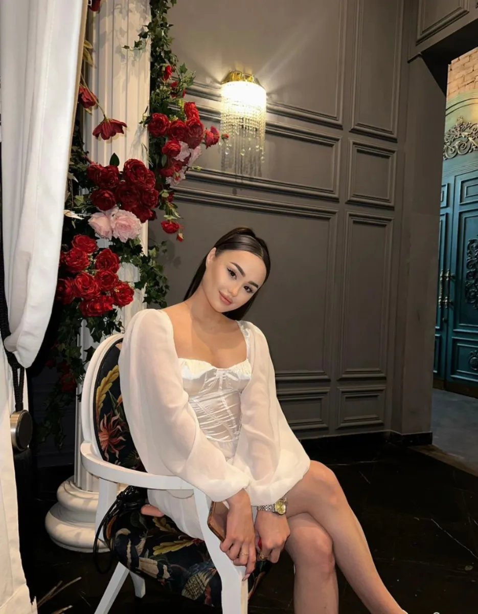 Леора escort in Tyumen