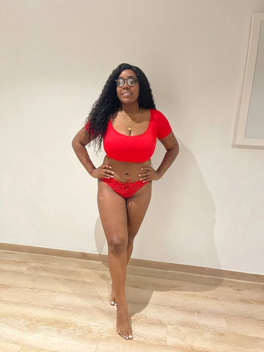 Лия escort in Tyumen