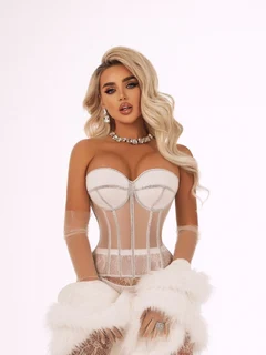 Лиана escort in Tyumen