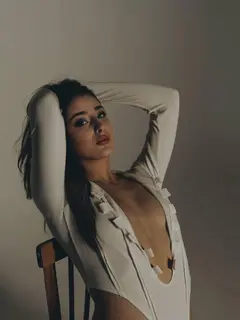 Лима escort in Tyumen