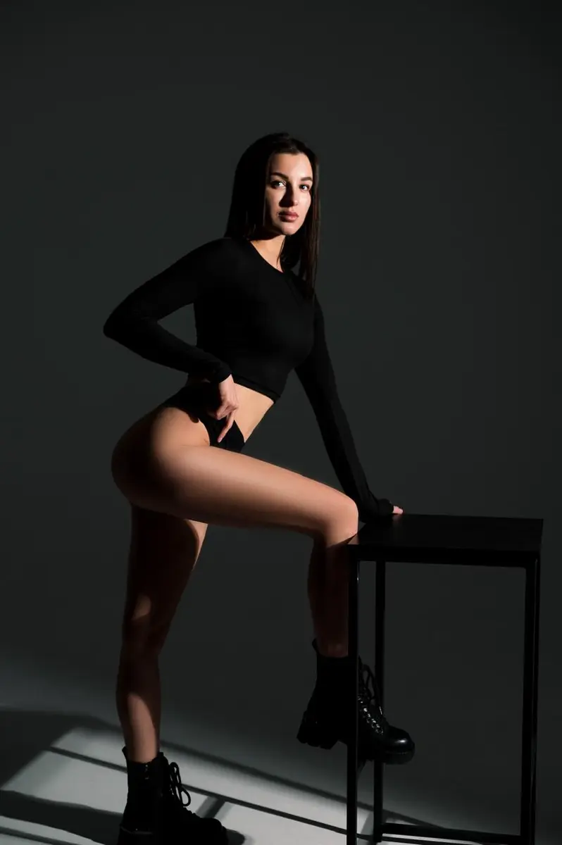 Лиза escort in Tyumen