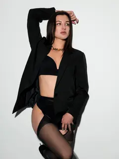 Лиза escort in Tyumen