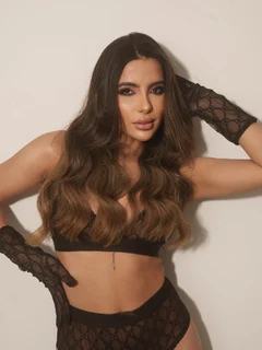 Лора escort in Tyumen