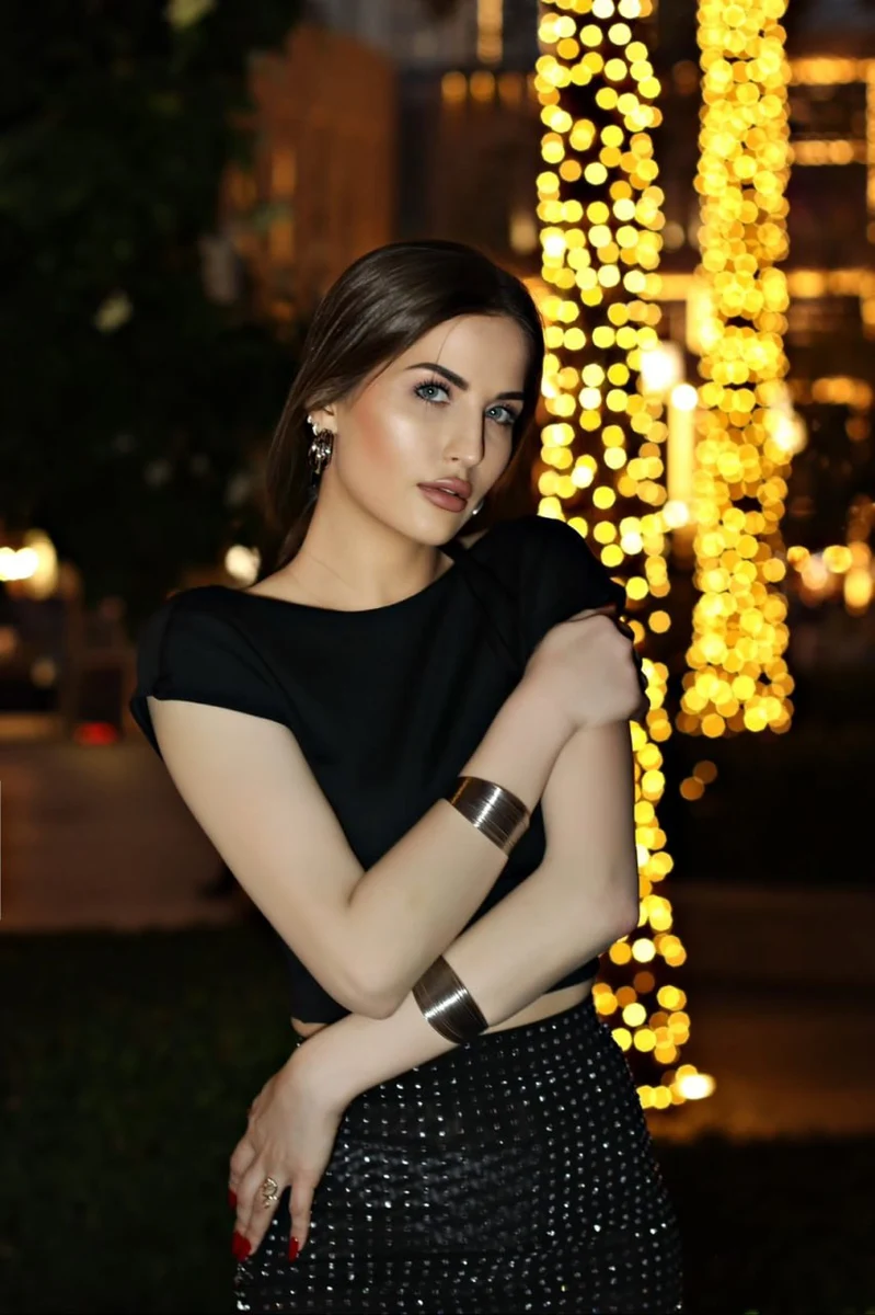 Мара escort in Tyumen