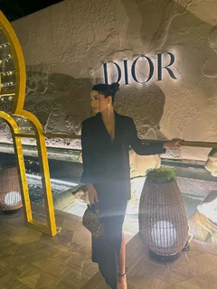 Мэйзи escort in Tyumen