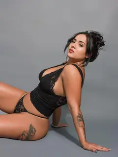 Мелания escort in Tyumen