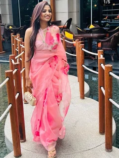 Мелисандра escort in Tyumen