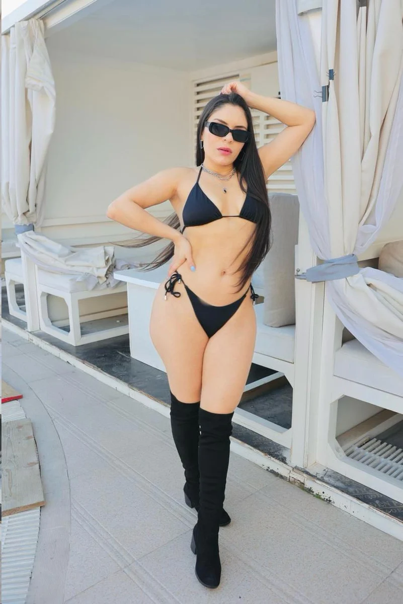 Мия escort in Tyumen