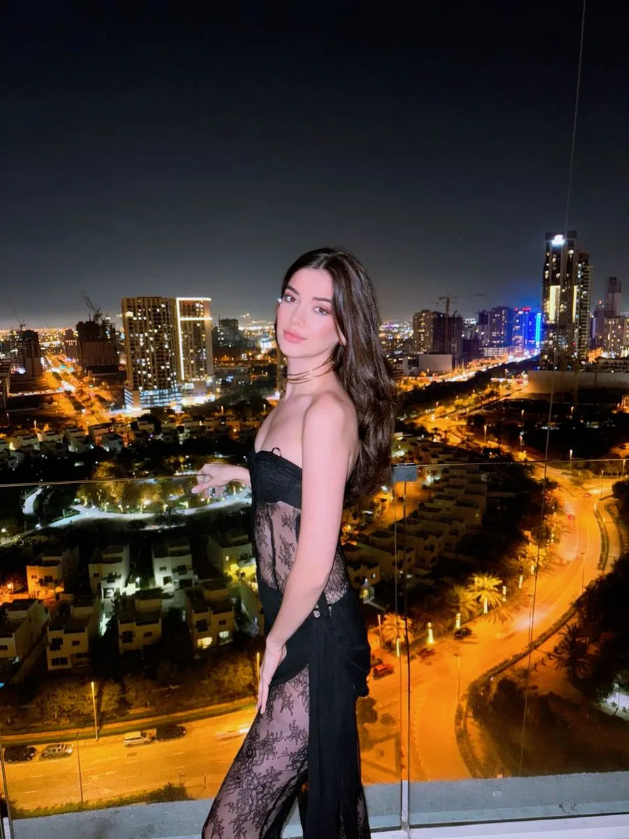 Милания escort in Tyumen