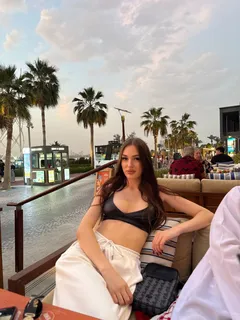 Молли escort in Tyumen