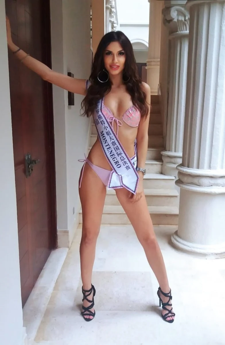 Нинель escort in Tyumen