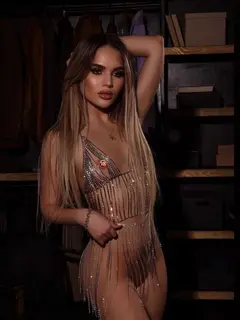 Нита escort in Tyumen