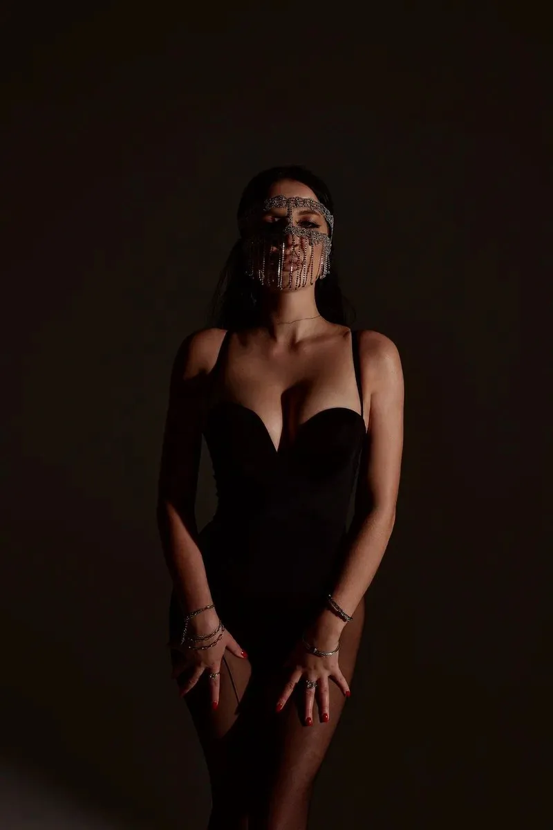 Рузанна escort in Tyumen