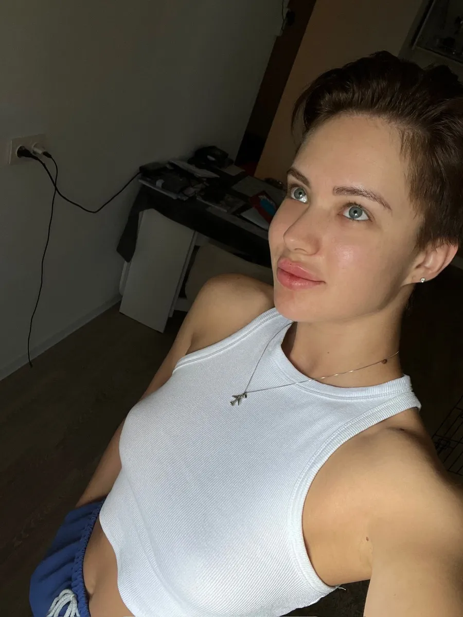 Сандра escort in Tyumen