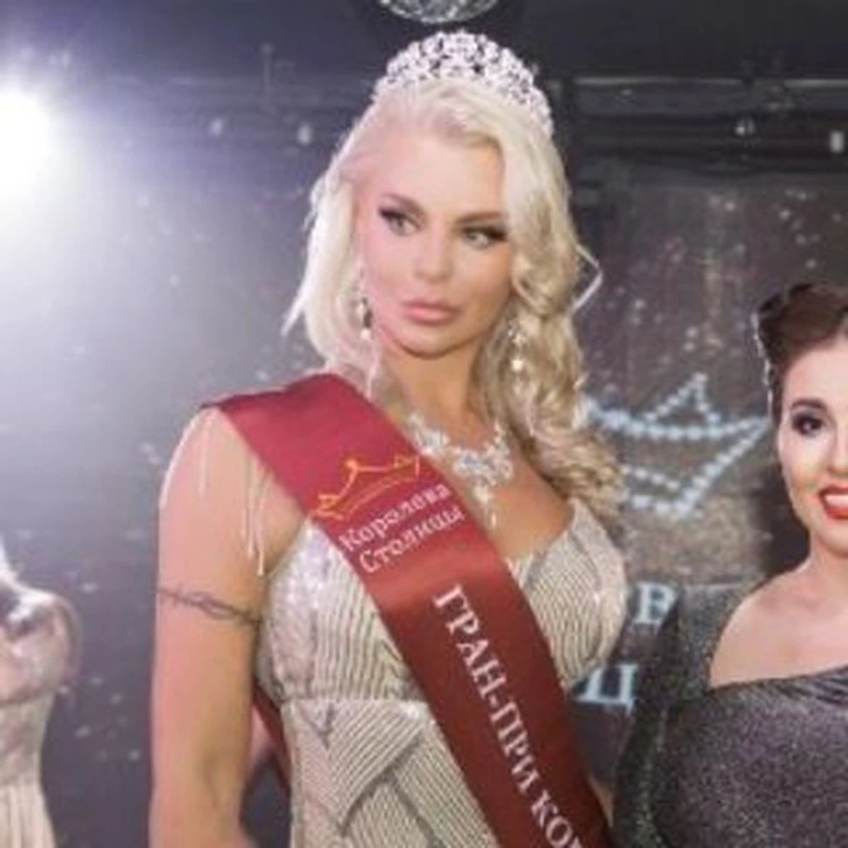 Светлана escort in Tyumen