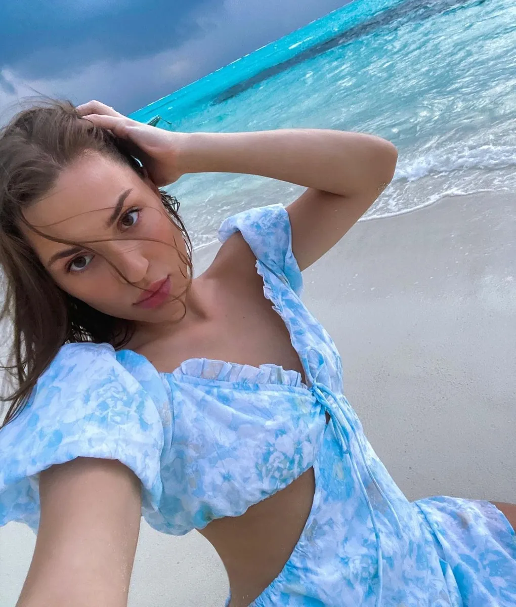 Тиффани escort in Tyumen