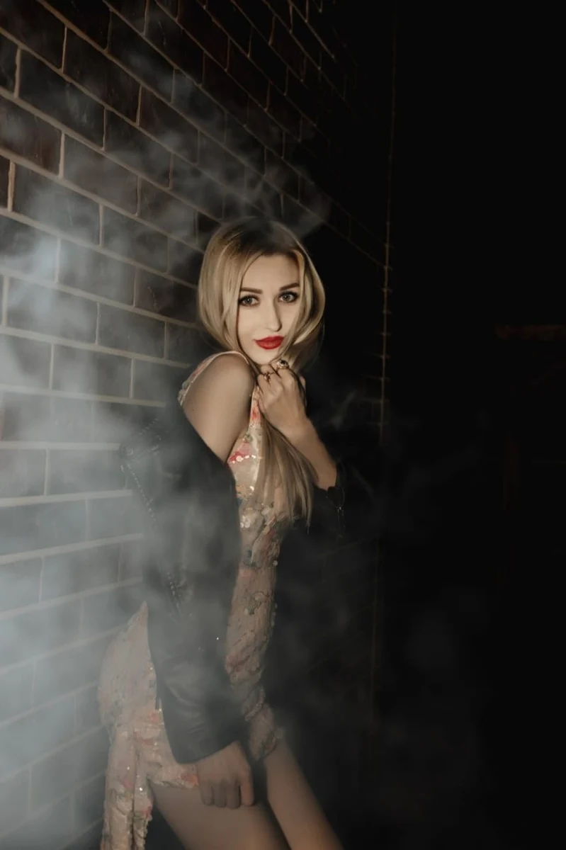 Урсула escort in Tyumen