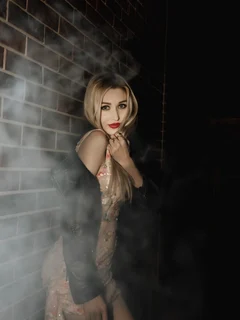 Урсула escort in Tyumen