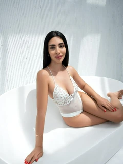 Зулия escort in Tyumen